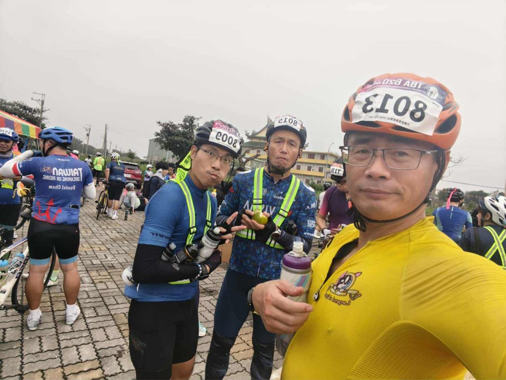 cd2d9439 fe2f 41aa b972 d7261c73a31c